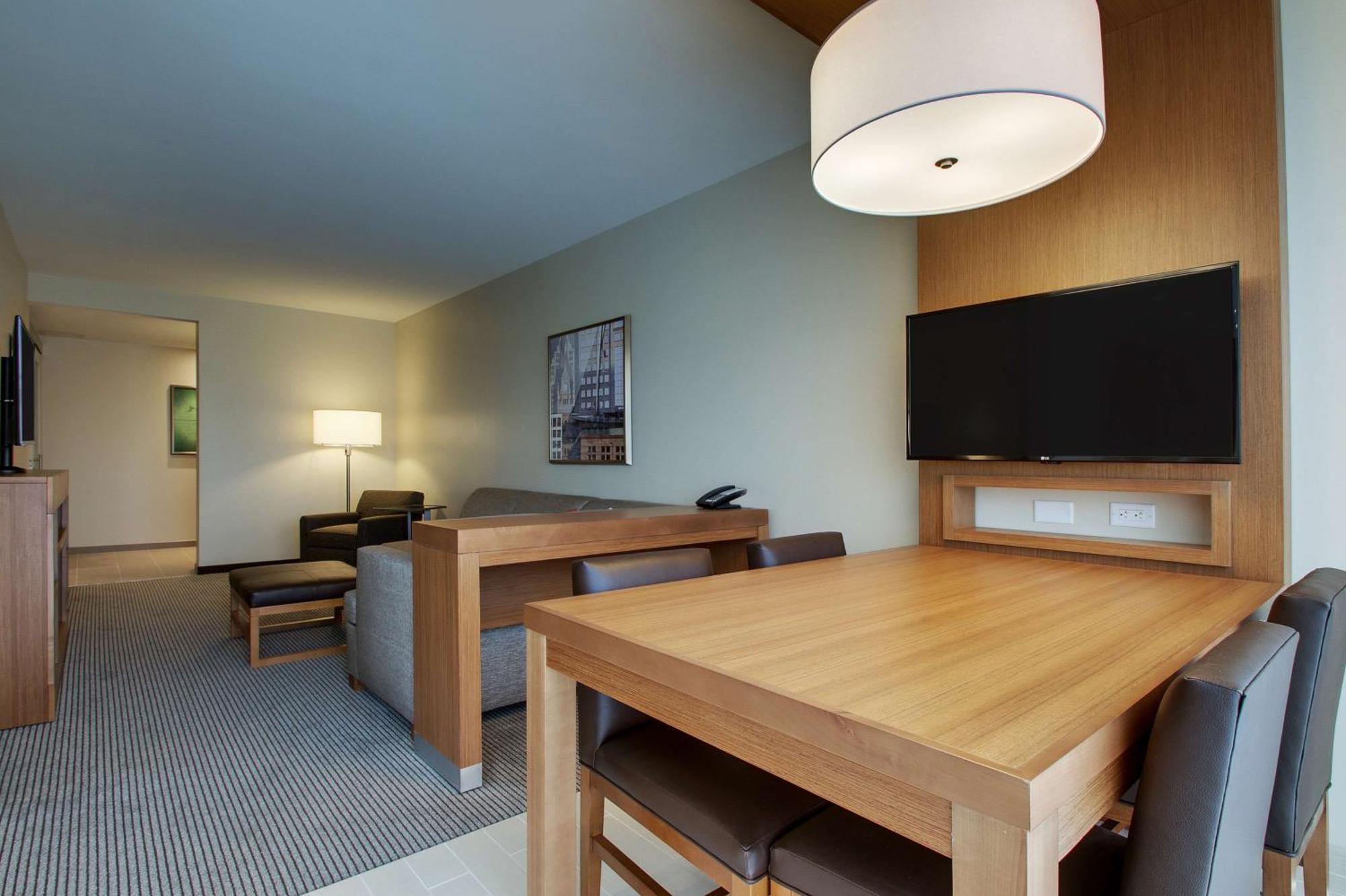 Hyatt Place Milwaukee Downtown Екстер'єр фото